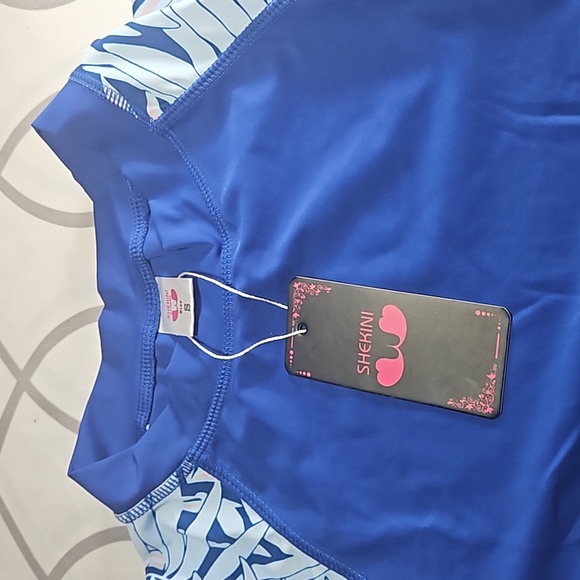 SHEKINI Swimwear Rash guard  Top Short sleeve - Royal Blue - Picture 4 of 4
